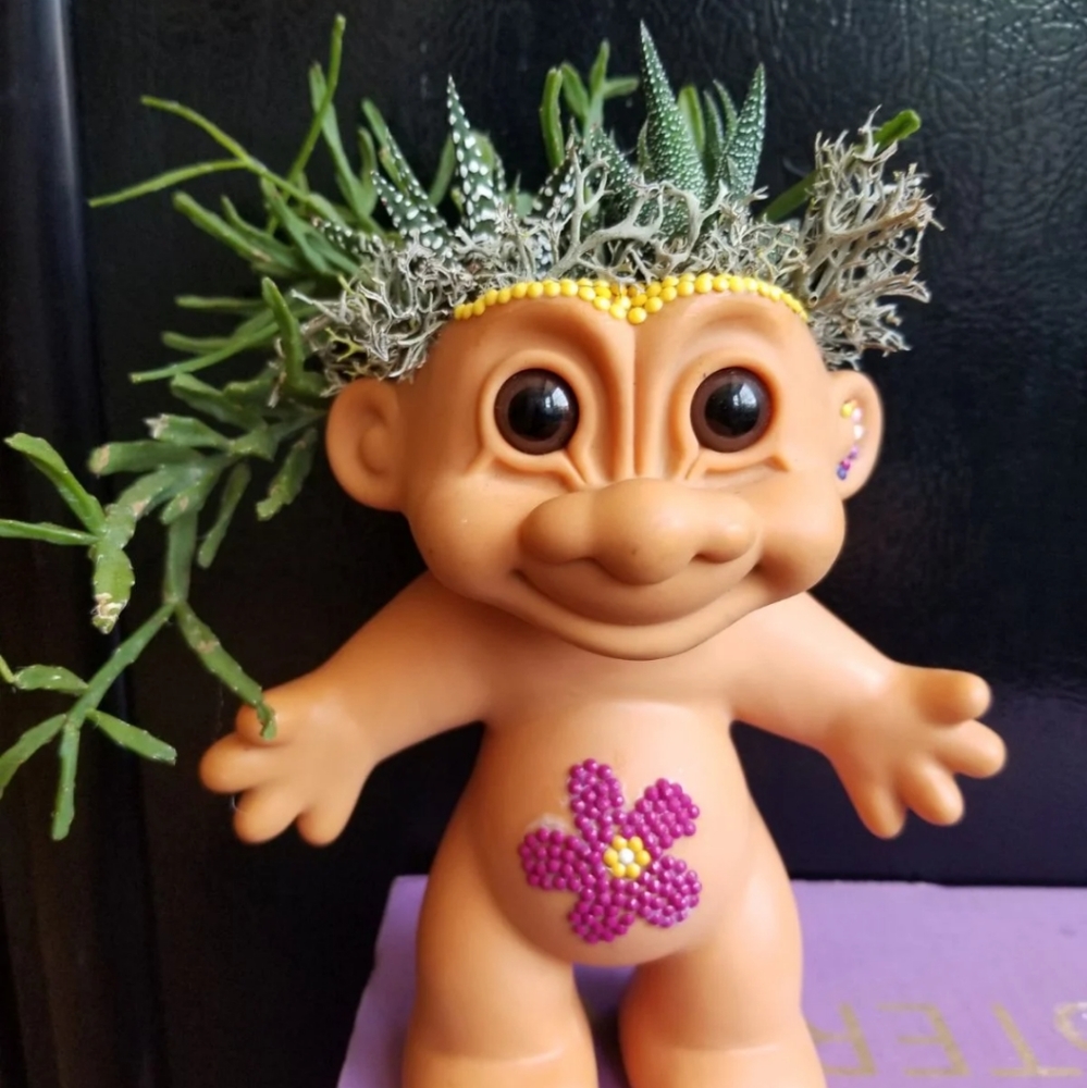 Troll planters